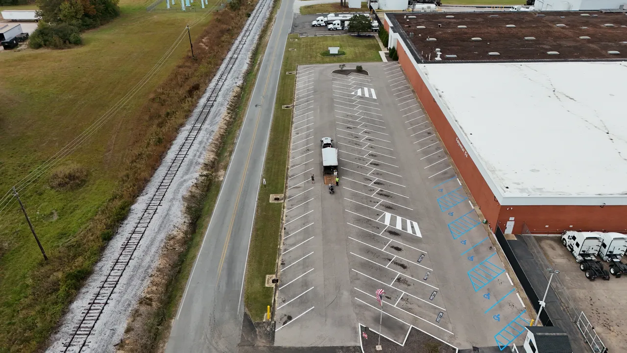 Parking lot line striping in New Albany, Mississippi